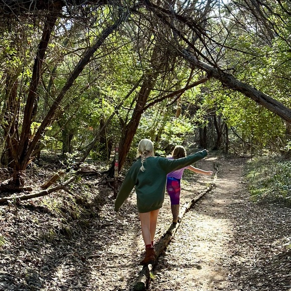 Meet your Posher, Anne - Picture 1 of 1